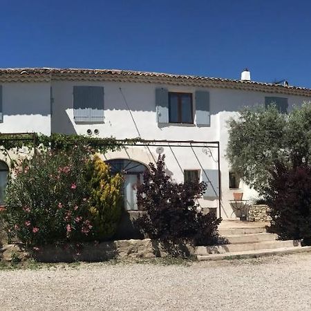 Bastide Campagne Canal Cucuron Bagian luar foto